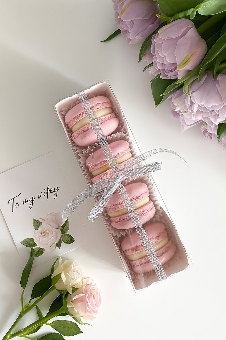  Macarons with Flowers & Handwritten Note