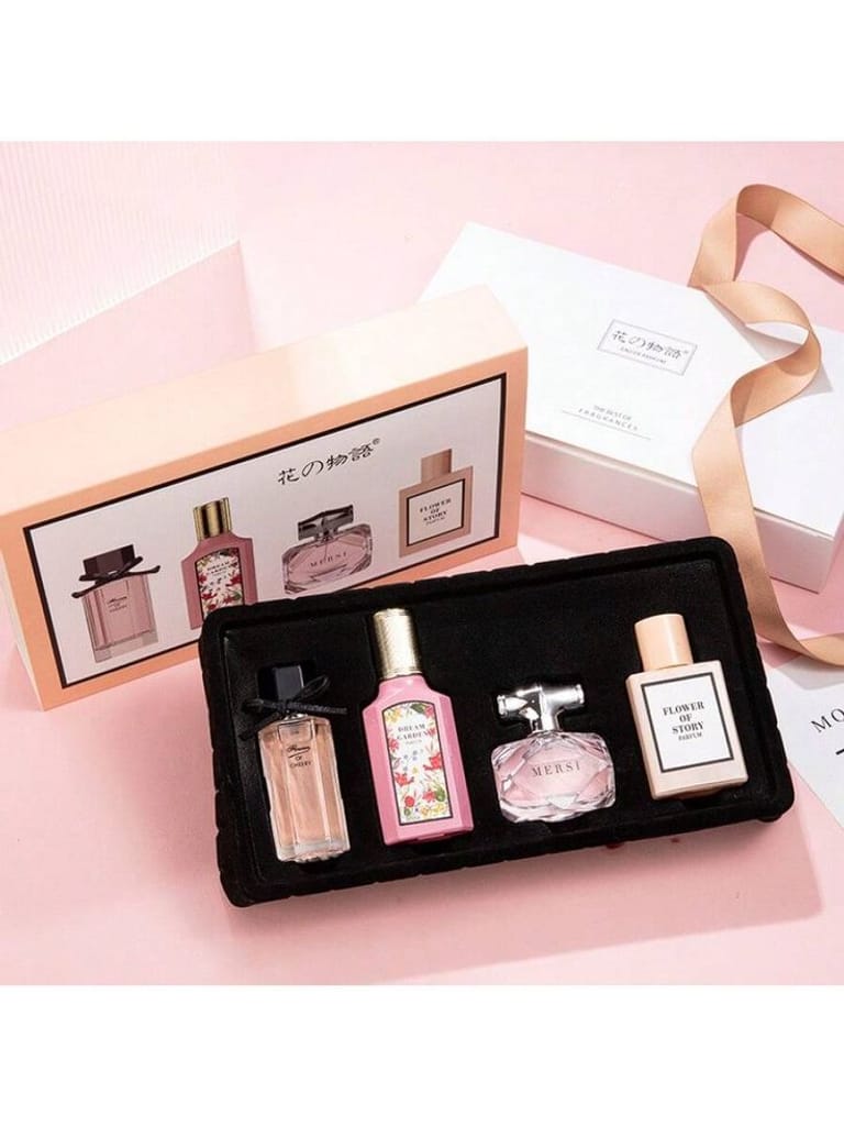 مجموعة عطور صغيرة