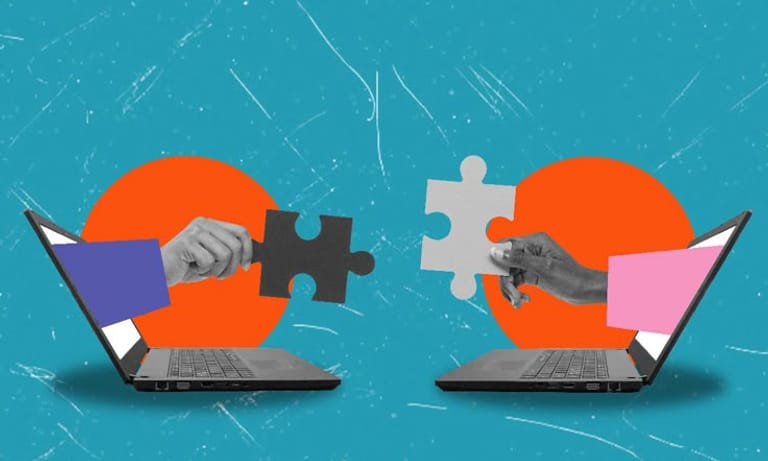 Best Tech Gadgets to Gift in 2025