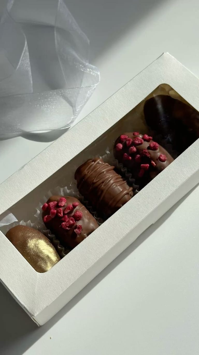 Customized Chocolate Boxes