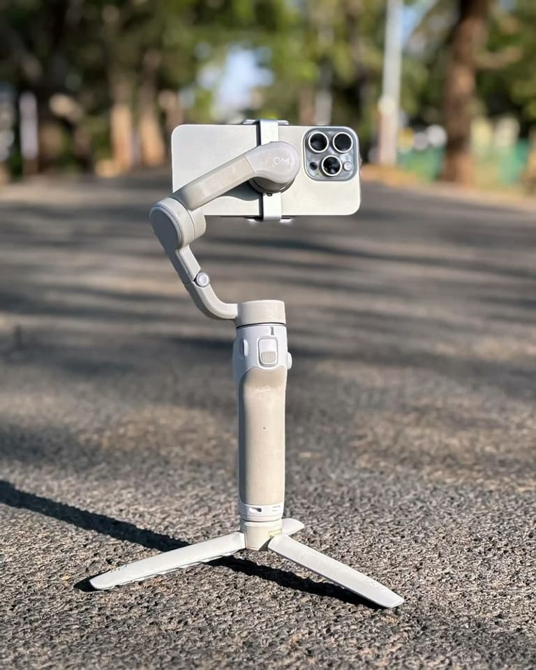 Phone Gimbal Stabilizer