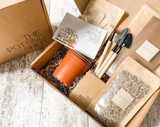Easy-Grip Gardening Kit